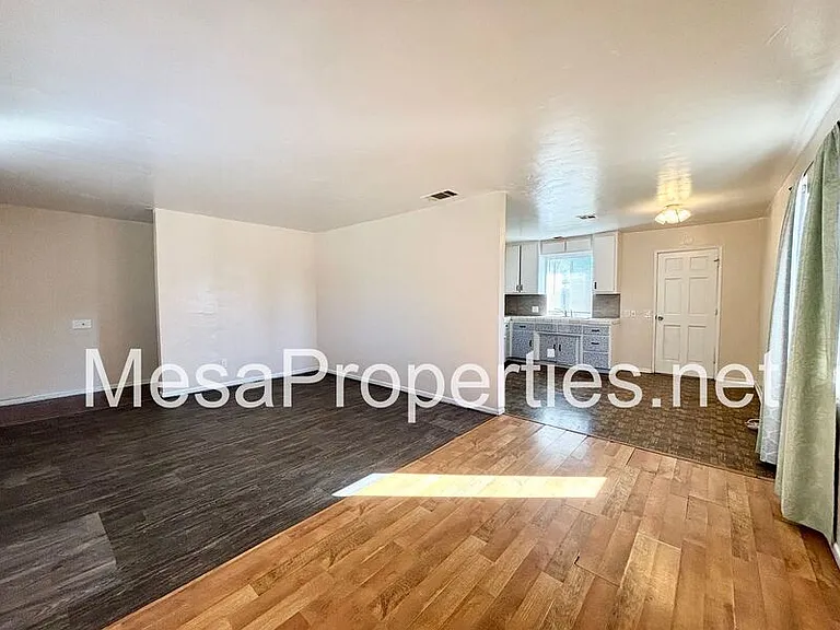 16142 Orange St #A — Photo 6