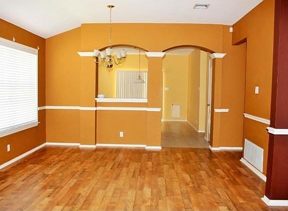 3rd image of 1904 Angelique Ct