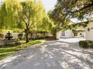 26066 Mulholland Hwy, Calabasas, CA 91302