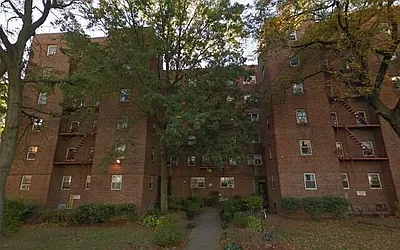 82-28-82-46 138th Street in Briarwood