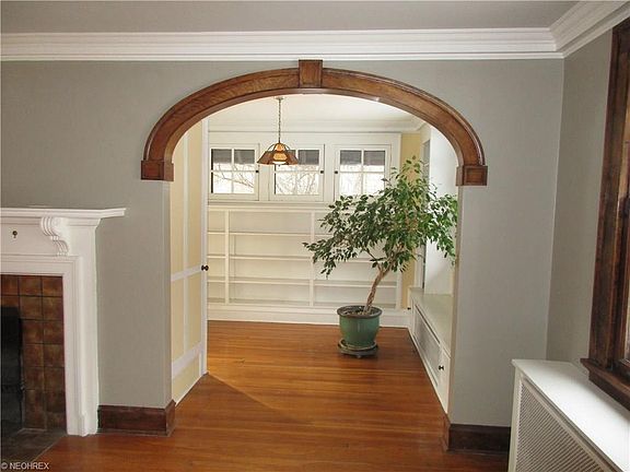 4th image of 16907 Aldersyde Dr