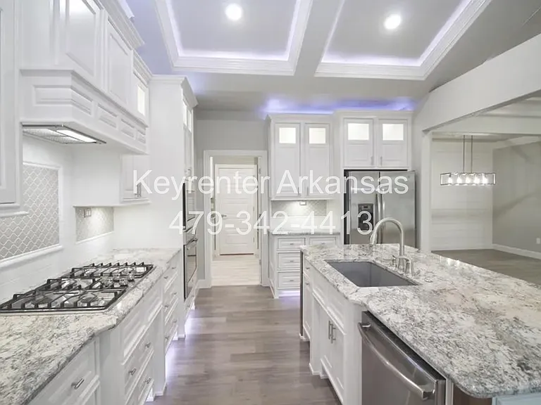 400 SW Ramsey Ln — Photo 6