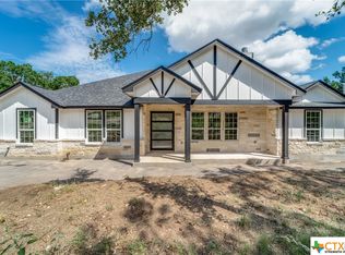 266 Gallagher Dr, Canyon Lake, TX 78133