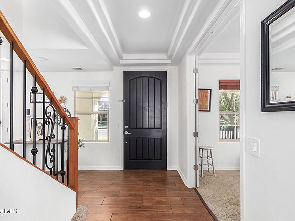 5th image of 2809 N HERITAGE Street