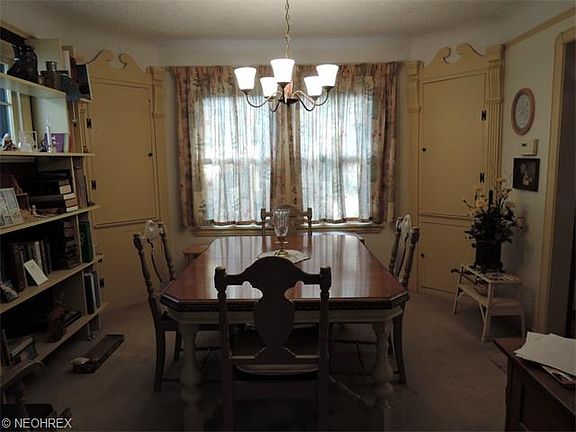 2nd image of 4432 W 61st St