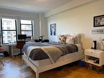 Rented by Rita S Citrin, LREB