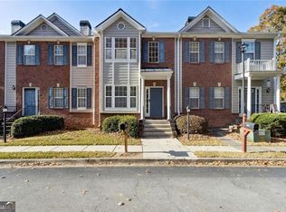 5972 Eagle Tiff Ln, Sugar Hill, GA 30518