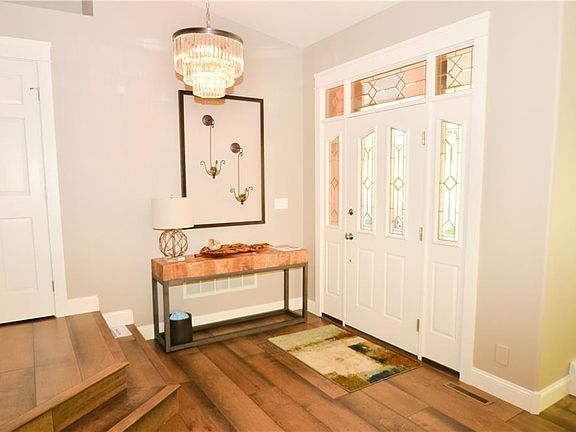 2nd image of 2960 Gregory Dr N