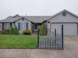 3963 North St, Springfield, OR 97478