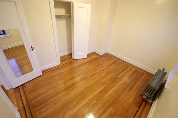 Rented by Link NY Realty | media 9