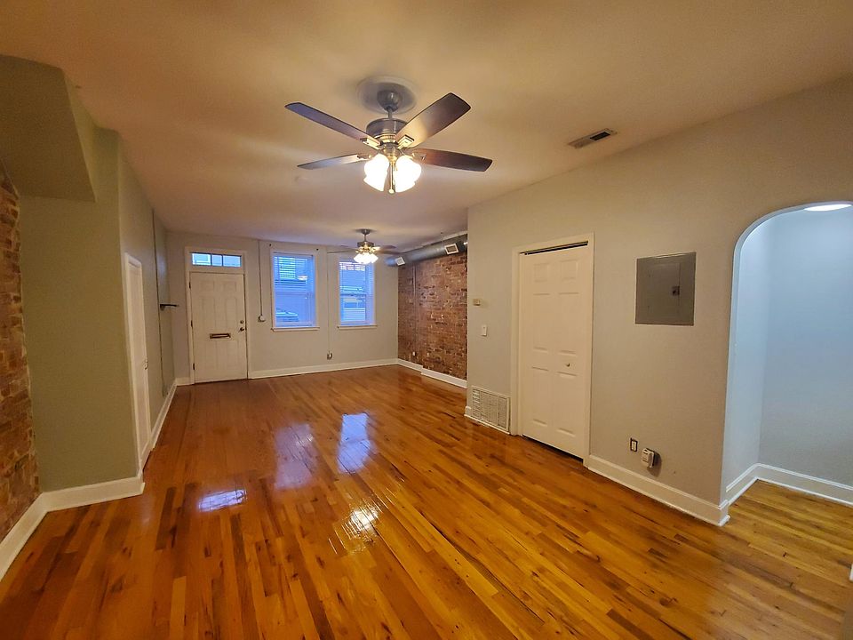 1st image of 544 Gillis St