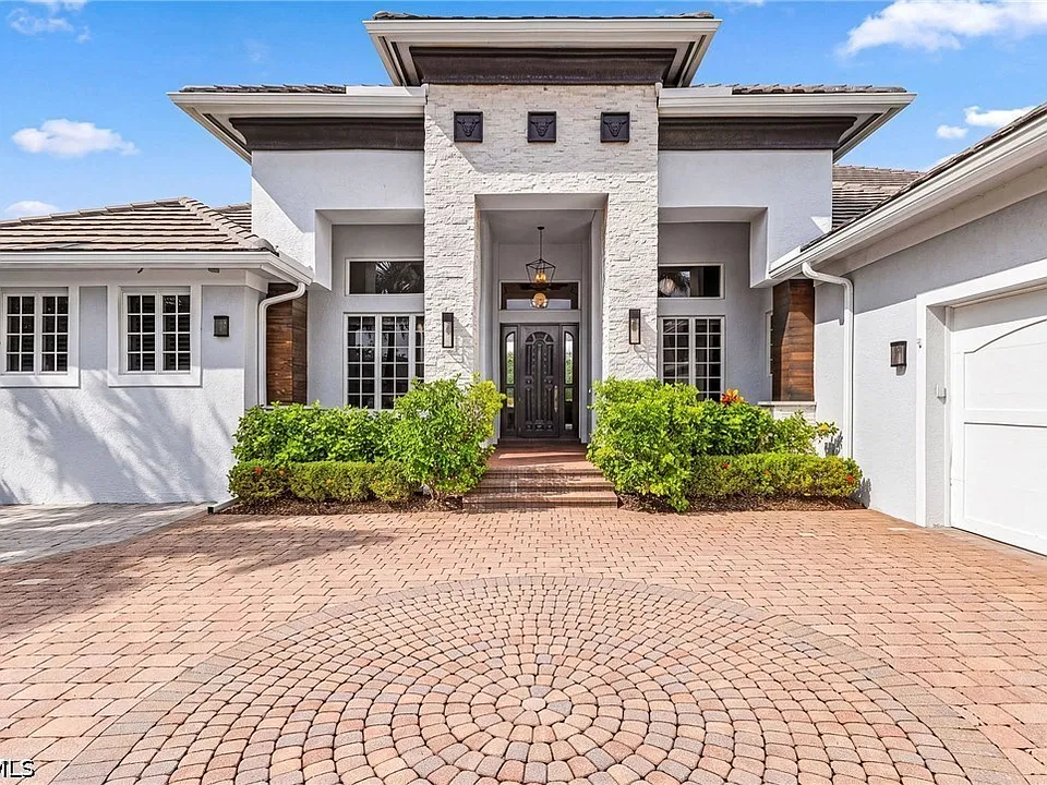 12570 Vittoria Way