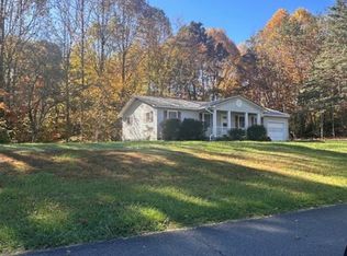 105 Sewanee Rd, Johnson City, TN 37601