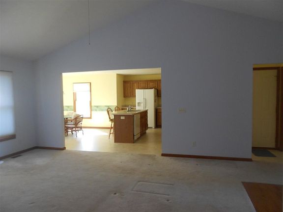 4th image of 1236 Red Blossom Dr