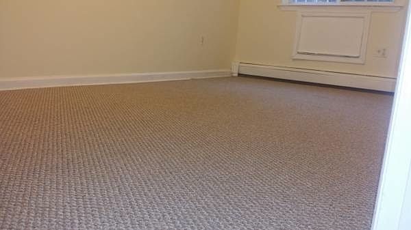 2nd image of 129 Chester St #2