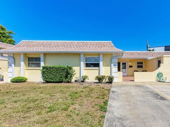 610 Indian Rocks Rd N APT 96, Belleair Bluffs, FL 33770