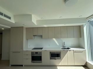 13675 107a Ave #3305, Surrey, BC V3T 2H2