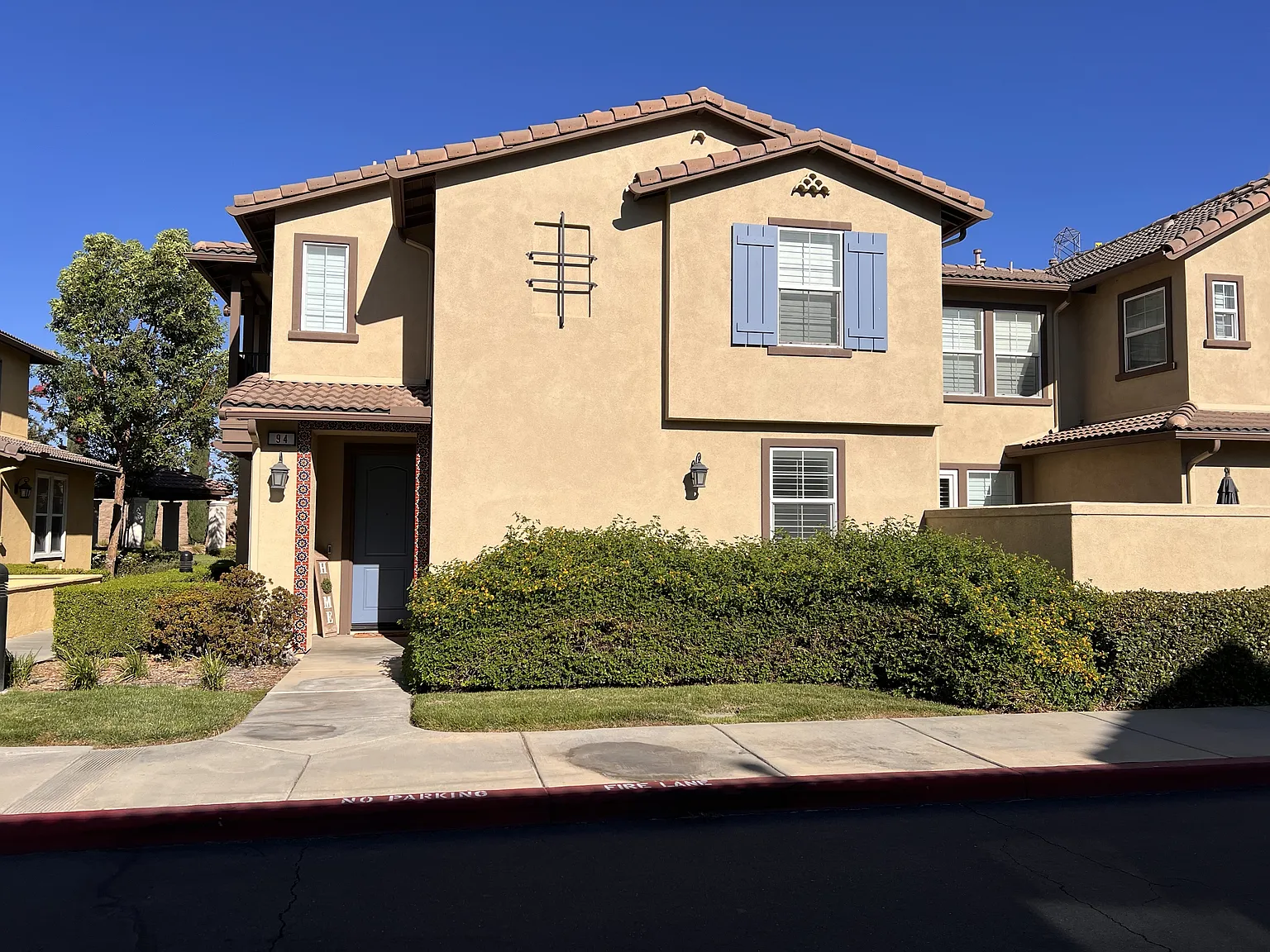 8090 Cornwall Ct — Photo 1
