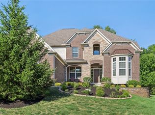 14249 Bentley Ln, Strongsville, OH 44136