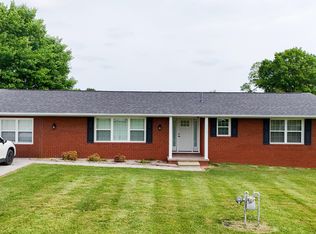 90 Curd Ave, Williamsburg, KY 40769