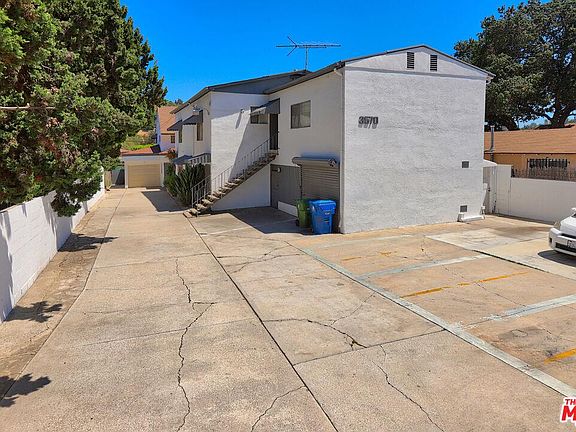 2nd image of 3570 Eagle Rock Blvd