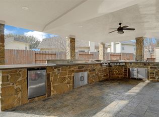 718 Vista Grove Cir, Houston, TX 77073