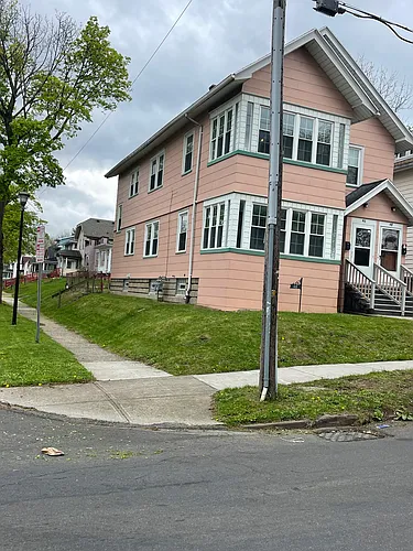 46-48 Pioneer St Photo 1