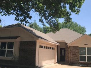 5607 Wembley Downs Dr, Arlington, TX 76017
