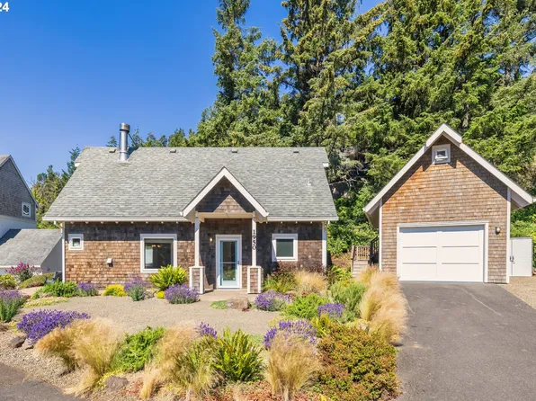 1950 Spyglass Ter, Tillamook, OR 97141