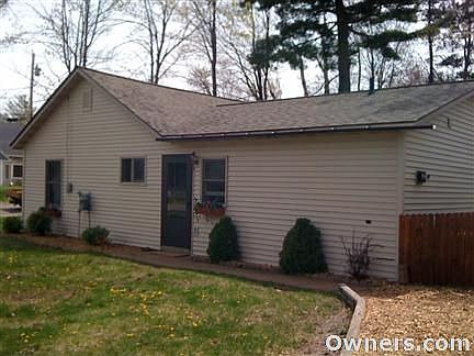 1st image of 1195 Woodridge Ave