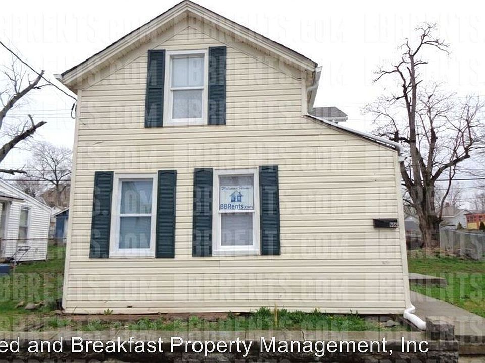 1st image of 222 N East St