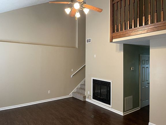 2nd image of 6925 Maury Dr