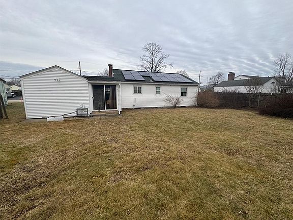 2nd image of 20 Commodore Ave