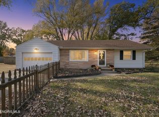 827 N Holland Sylvania Rd, Toledo, OH 43615