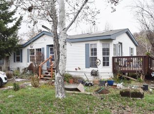 703 S Broad St, Weston, OR 97886