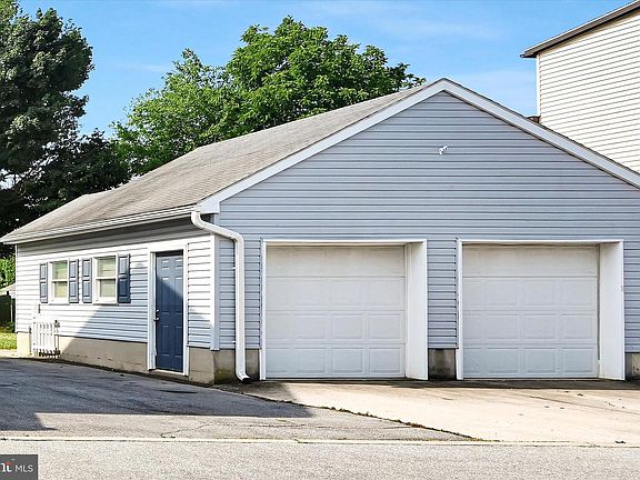 4th image of 24 Folmer St