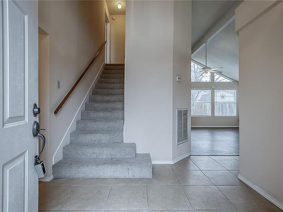 2nd image of 10722 Quest Dr