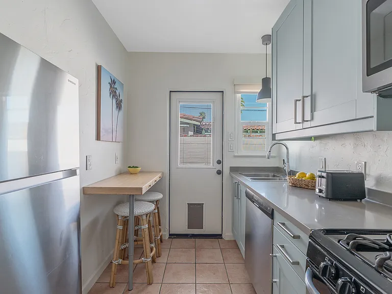 550 Calle Santa Rosa — Photo 18