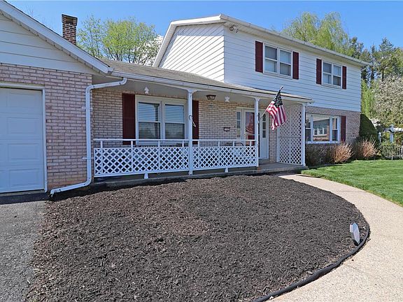 2nd image of 1137 Lynnhurst Pl
