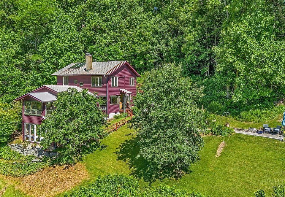 1st image of 803 W Brushy Fork Road