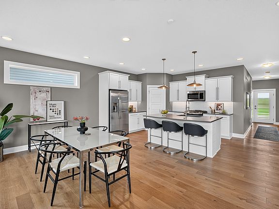 3rd image of 2609 NW Rockwood Ln