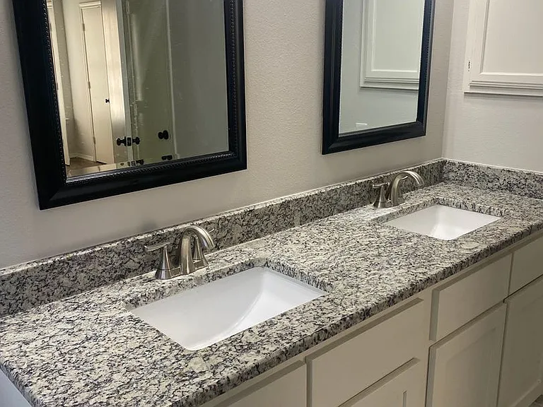 318 Spanish Moss Dr — Photo 23