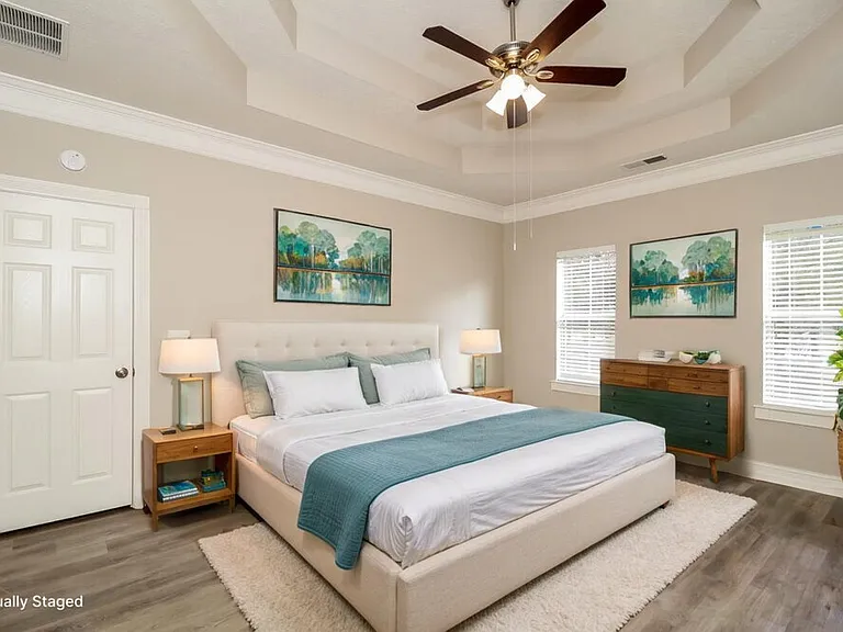 355 Woodstream Dr — Photo 12