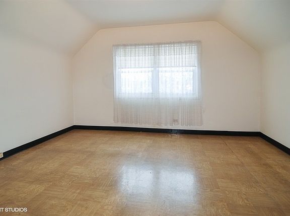 5th image of 1157 S Euclid Ave