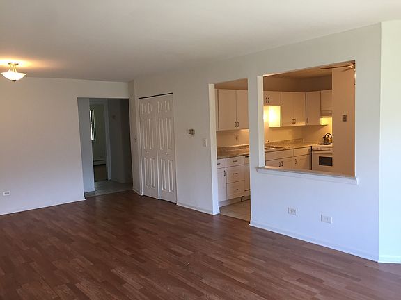 2nd image of 2552 Waterbury Dr APT 2006