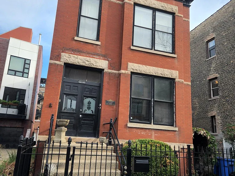 2324 W Armitage Ave #G — Photo 1