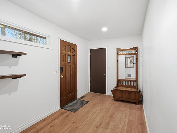 5th image of 13531 Jarvi Dr