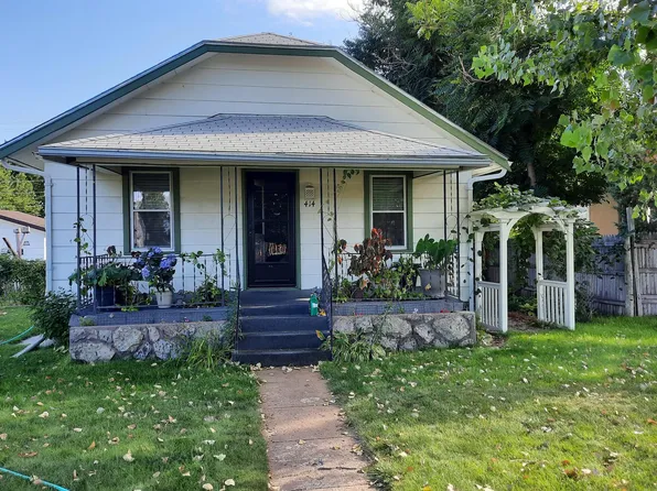 414 W 7th St, Ogallala, NE 69153