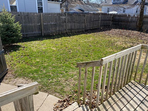 Private Fenced in backyard