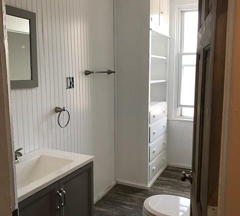 3rd image of 854 Bridge St NW #2